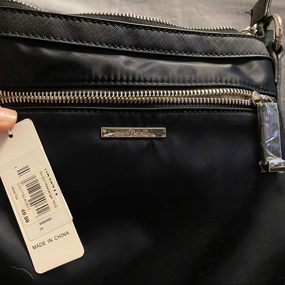 Simply Noelle crossbody purse. NWT. Paid $50 it new